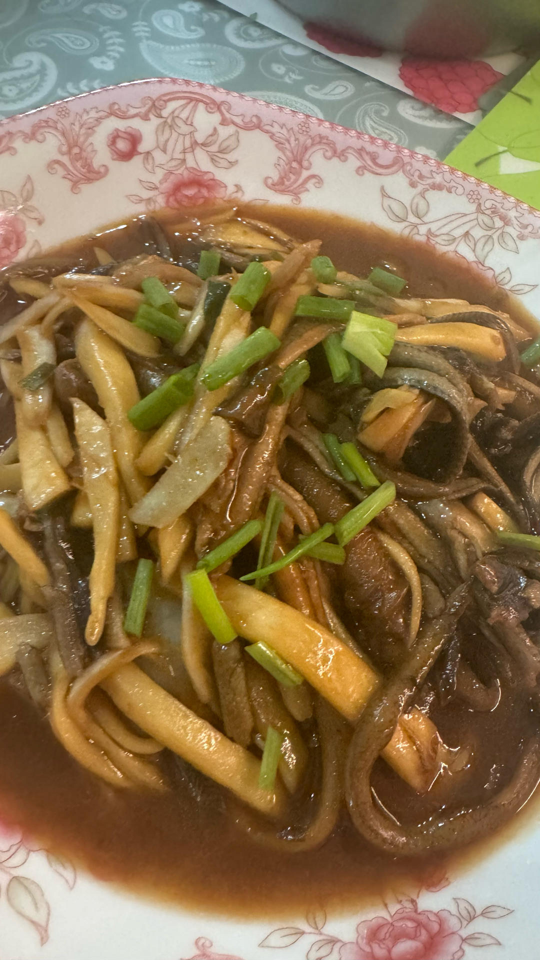 清炒茭白鳝丝一小美版