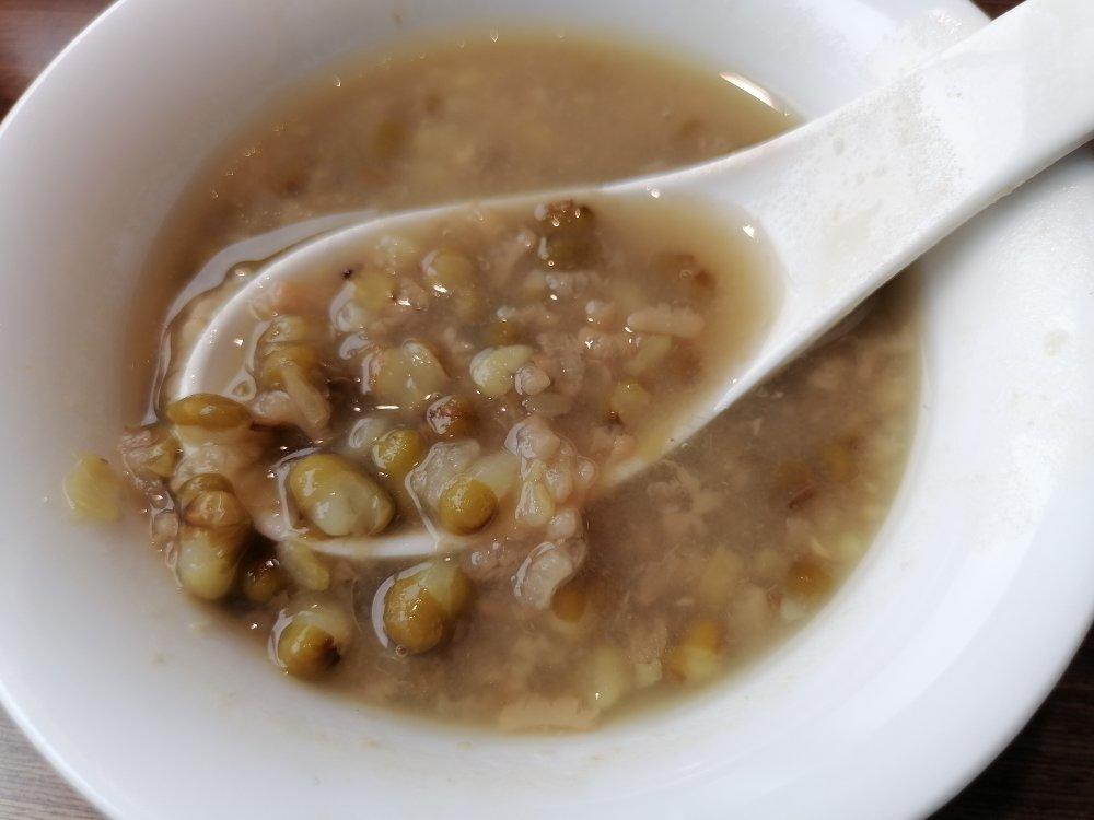 冰糖绿豆莲子羹