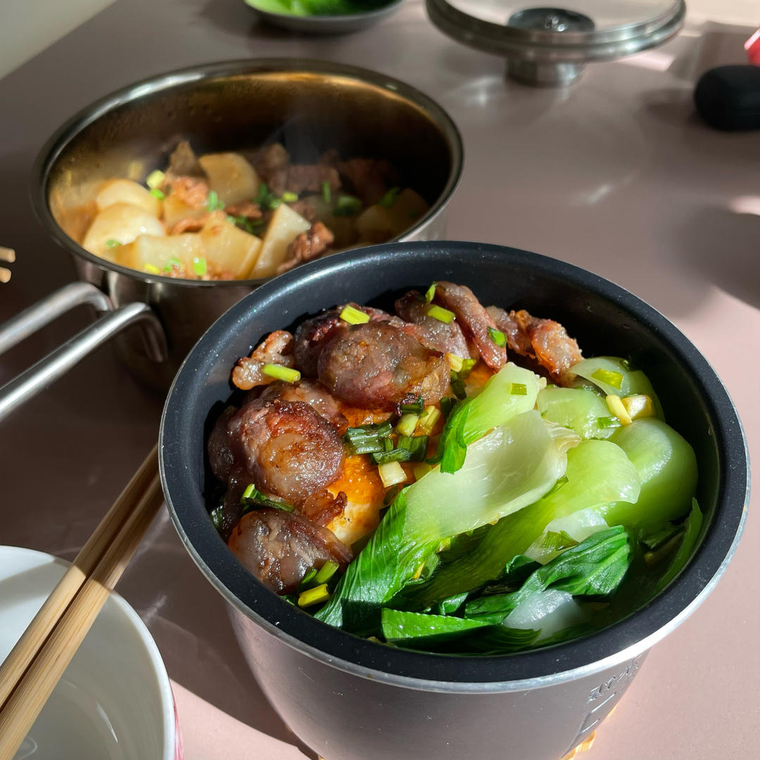 零失败 绝对惊艳 广式腊肠葱油煲仔饭（极简电饭煲版）