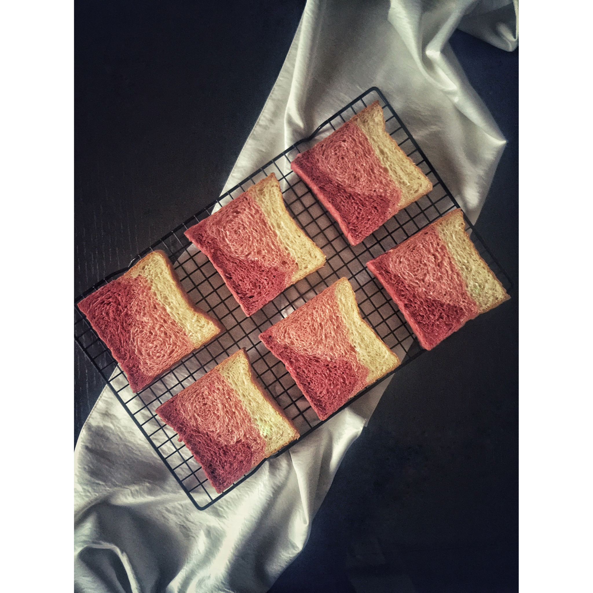 少女心的渐变吐司