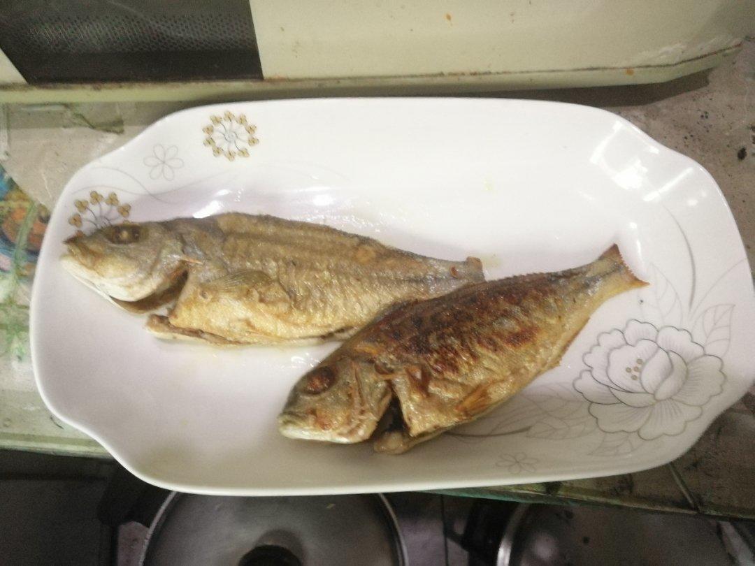 红烧小海鱼
