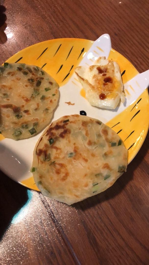 葱油饼（附外酥里嫩的技巧）