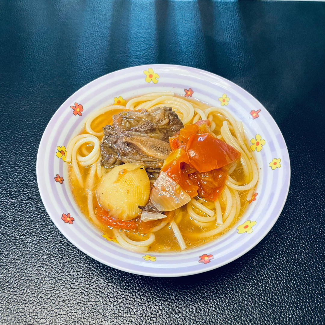西红柿烩牛仔骨