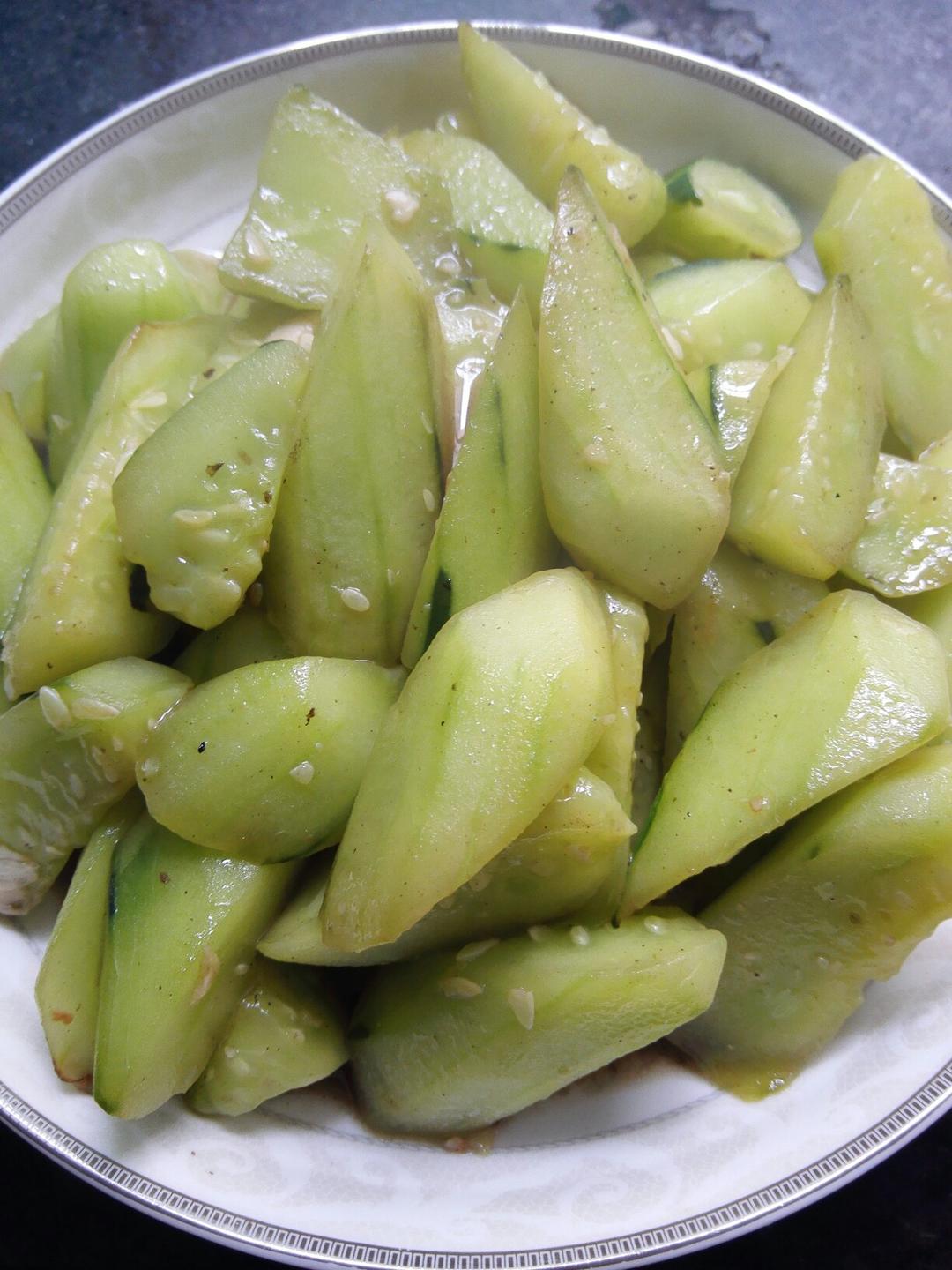 干锅耗油黄瓜