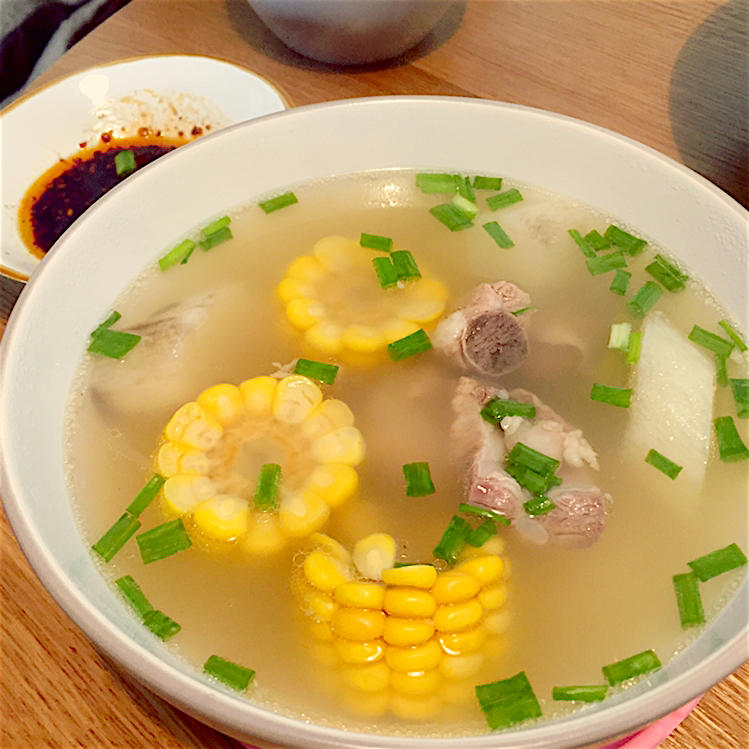 山药玉米排骨汤