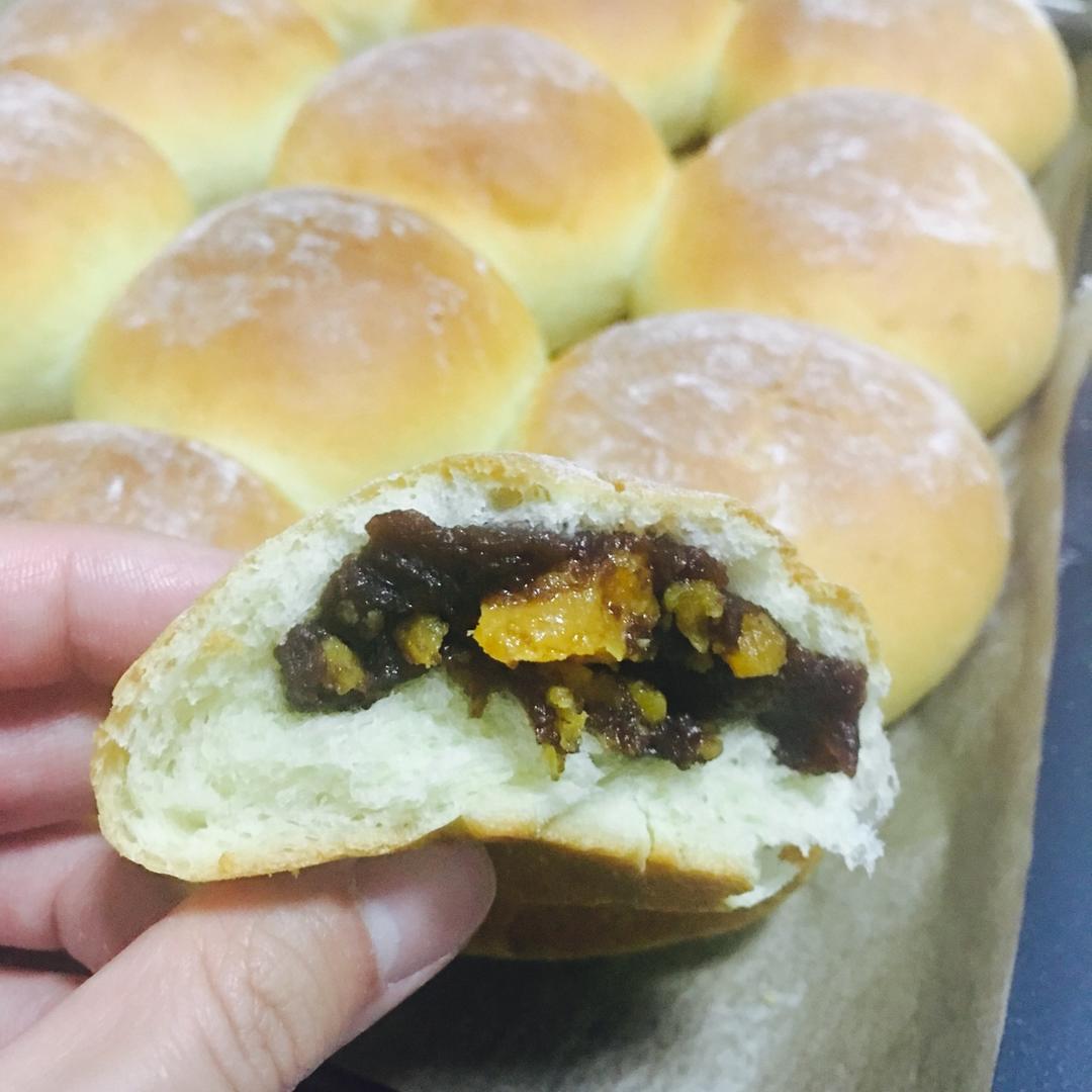 豆沙蛋黄面包～好吃到哭～