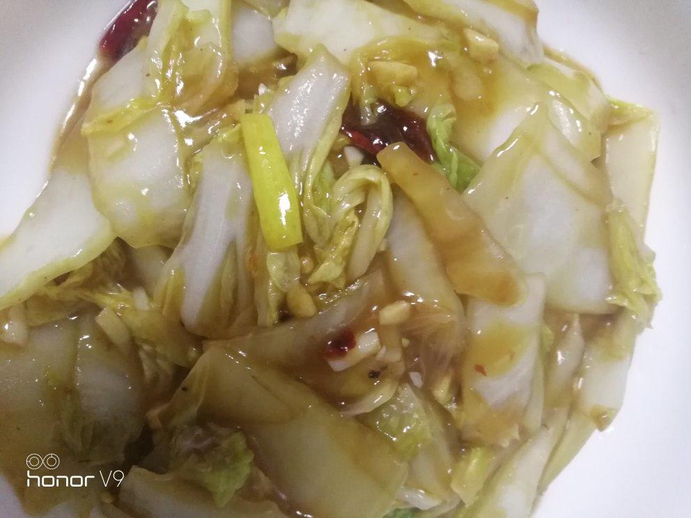 无敌下饭的酸辣白菜，上桌后秒光