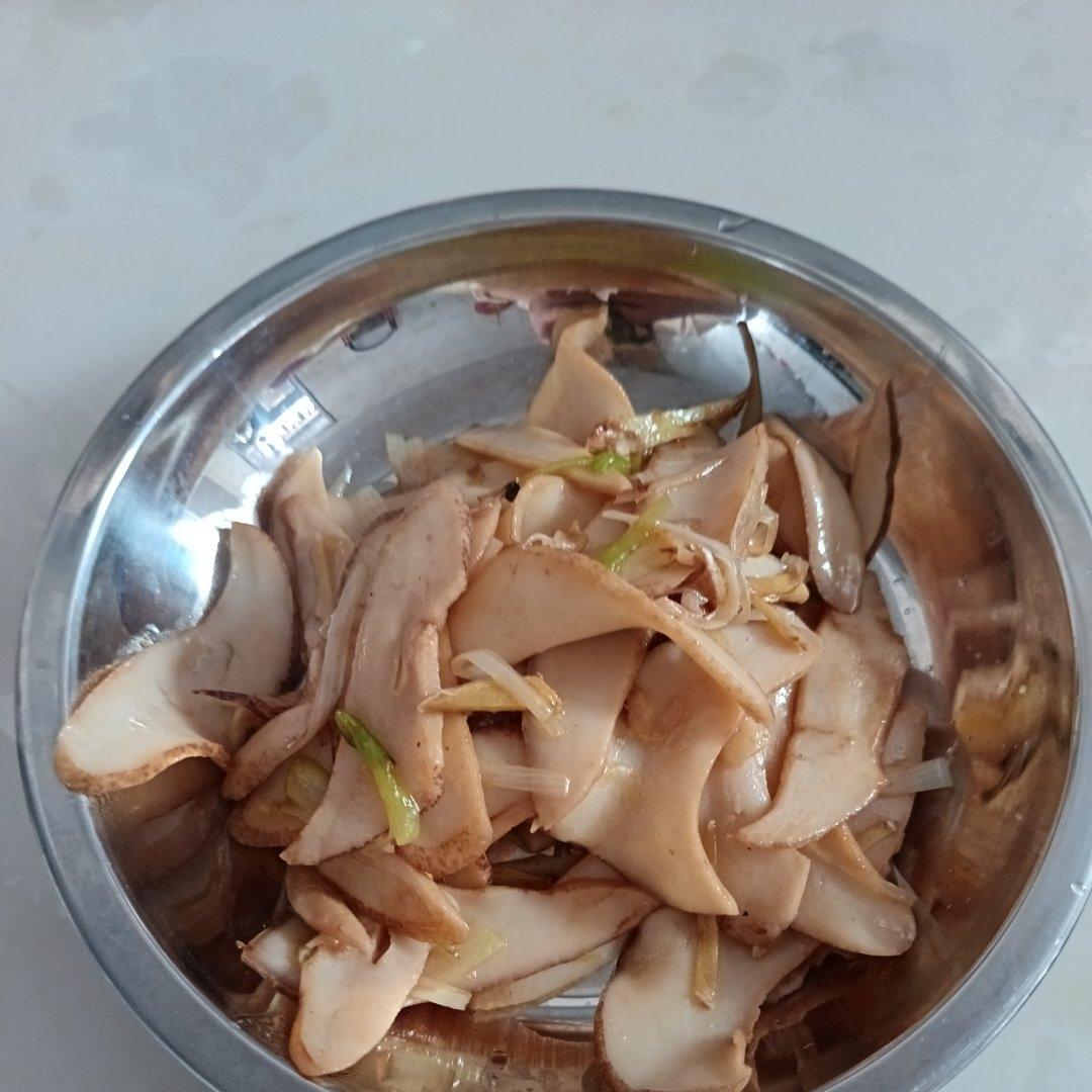 葱爆海螺片