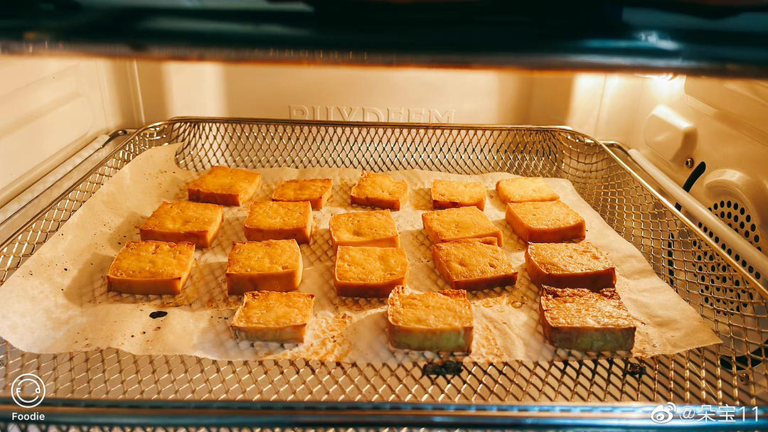 牛奶面包卷【3月北鼎烤箱食谱】