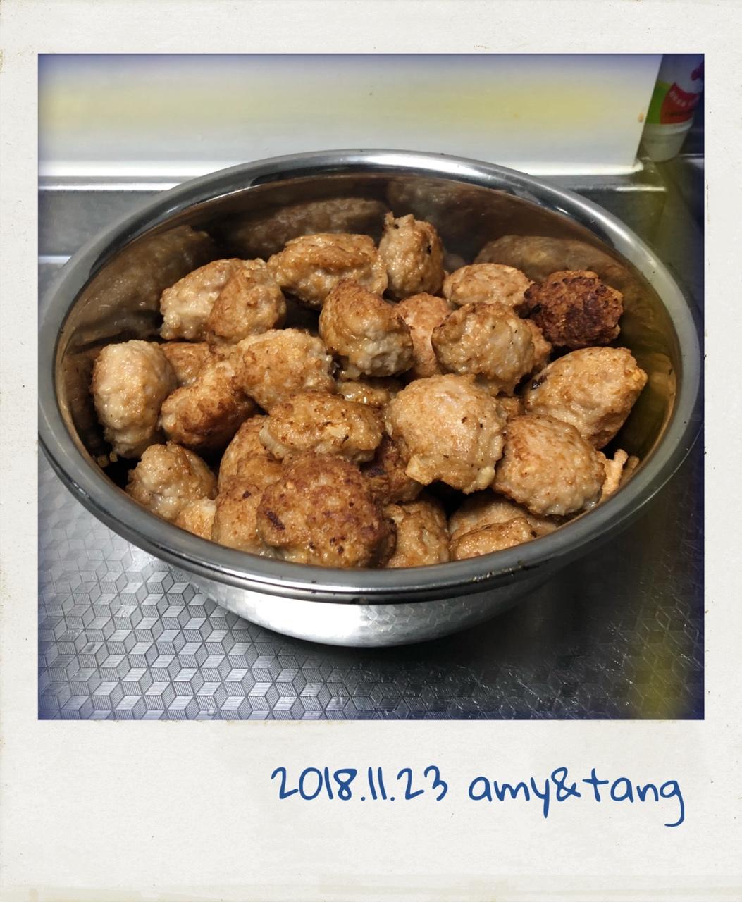 酥炸肉丸子