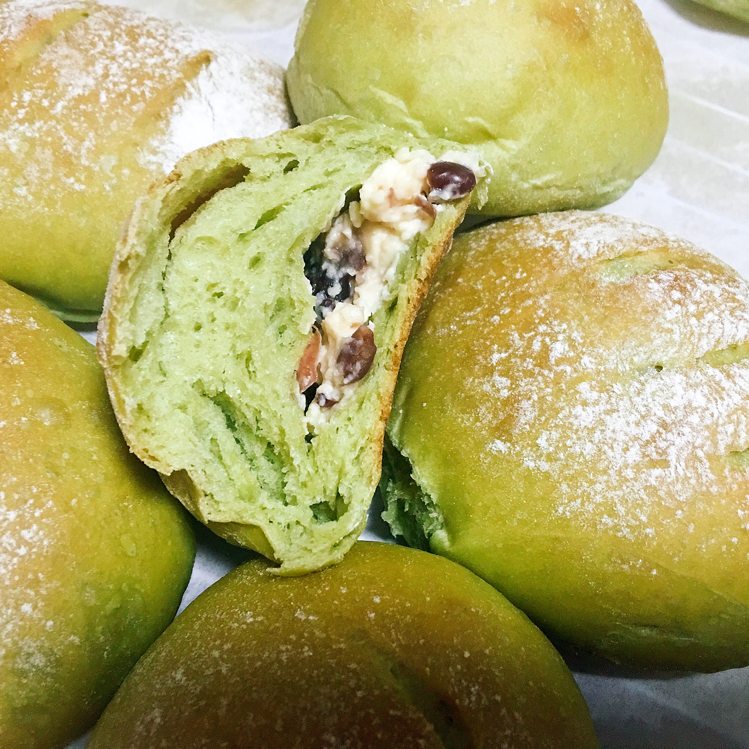 抹茶蜜豆乳酪软欧