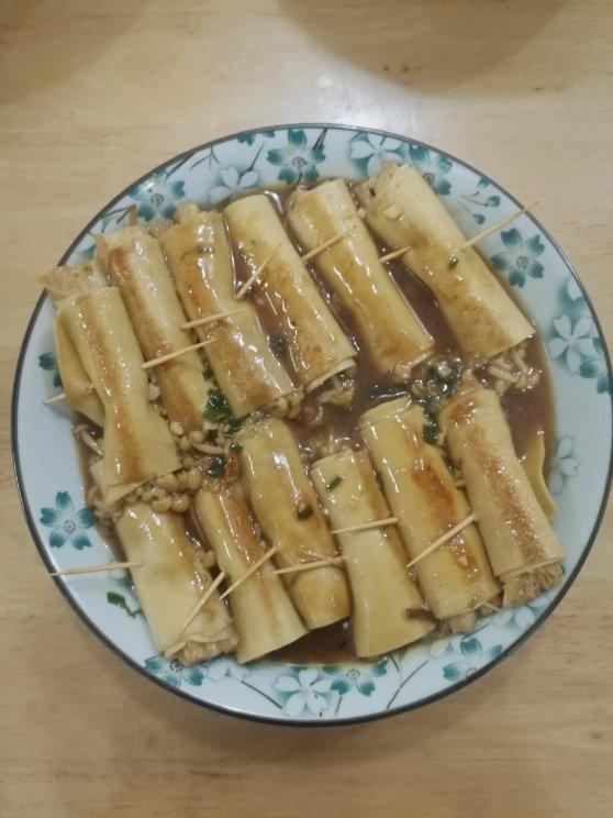 金针菇豆腐卷