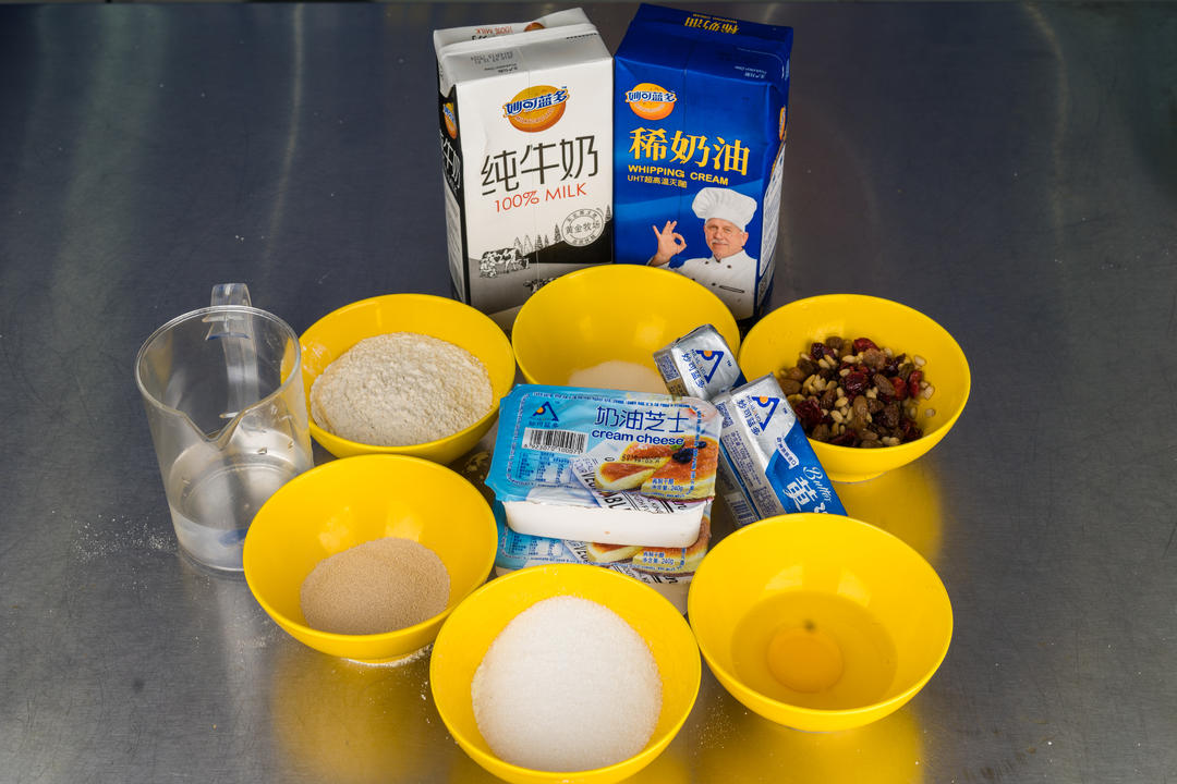 纯奶手撕吐司的做法 步骤1