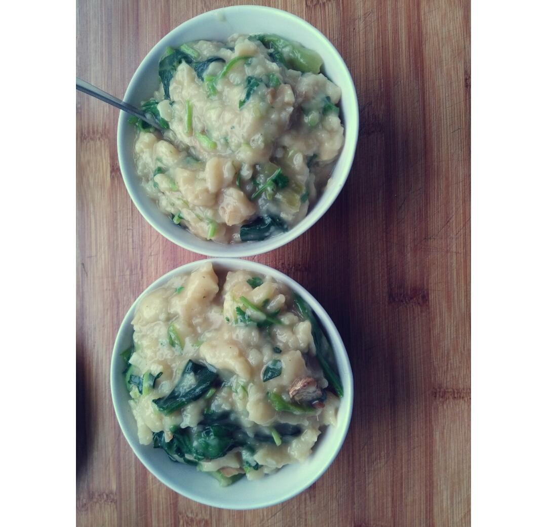 青菜鸡蛋疙瘩汤