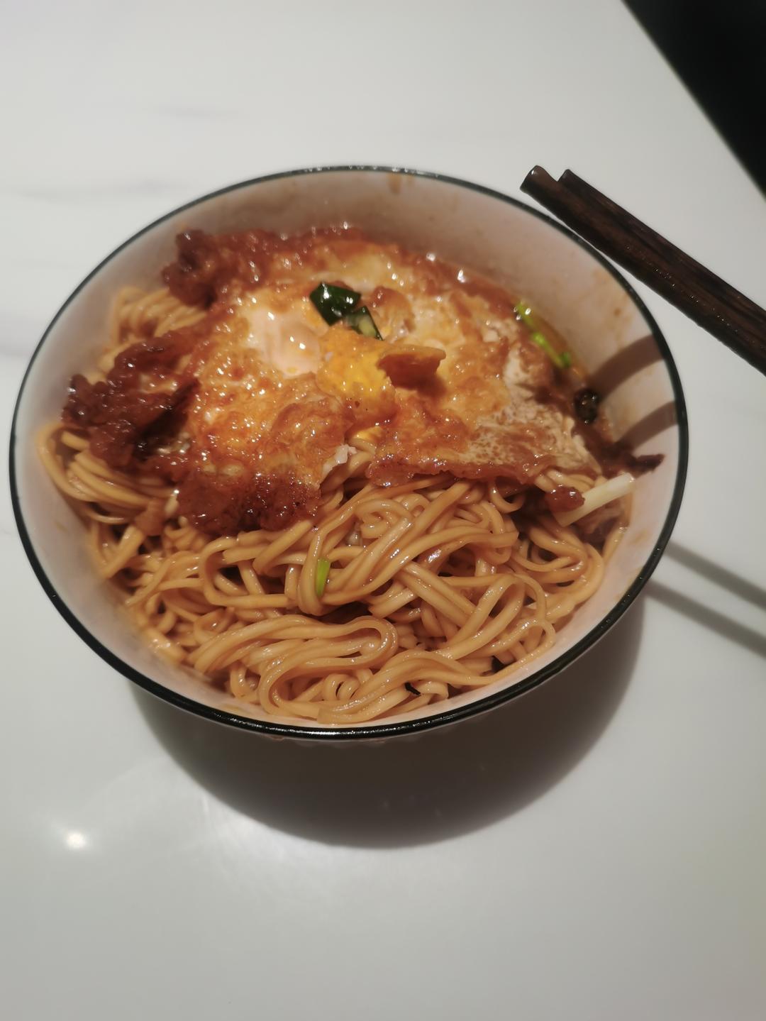 好吃到尖叫的鸡蛋焖面