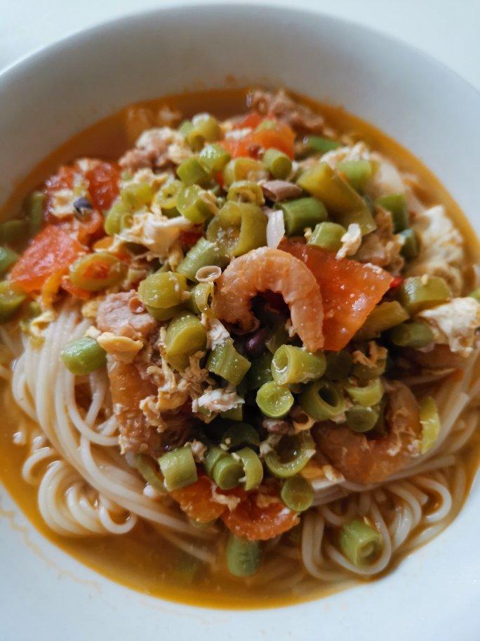 豆角肉丝面筋打卤面
