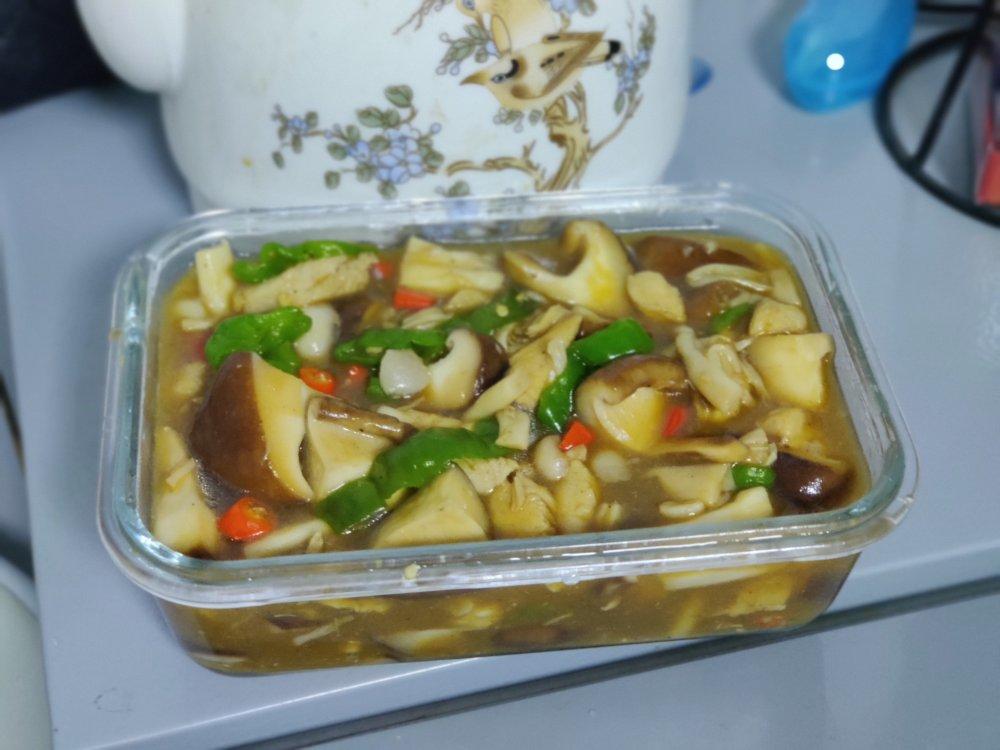 ㊙️低脂低卡巨好吃的菌菇鸡丁🔥非常的鲜美
