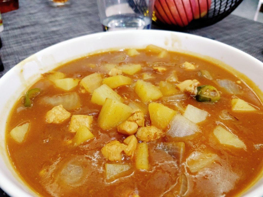 咖喱鸡肉饭