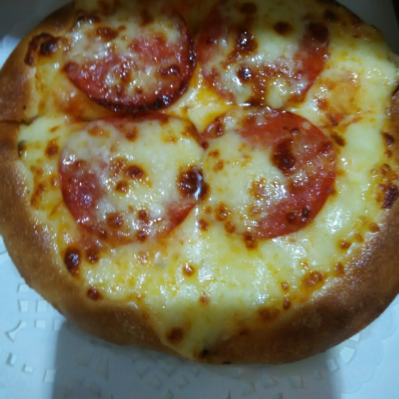 厚底鲜虾培根披萨