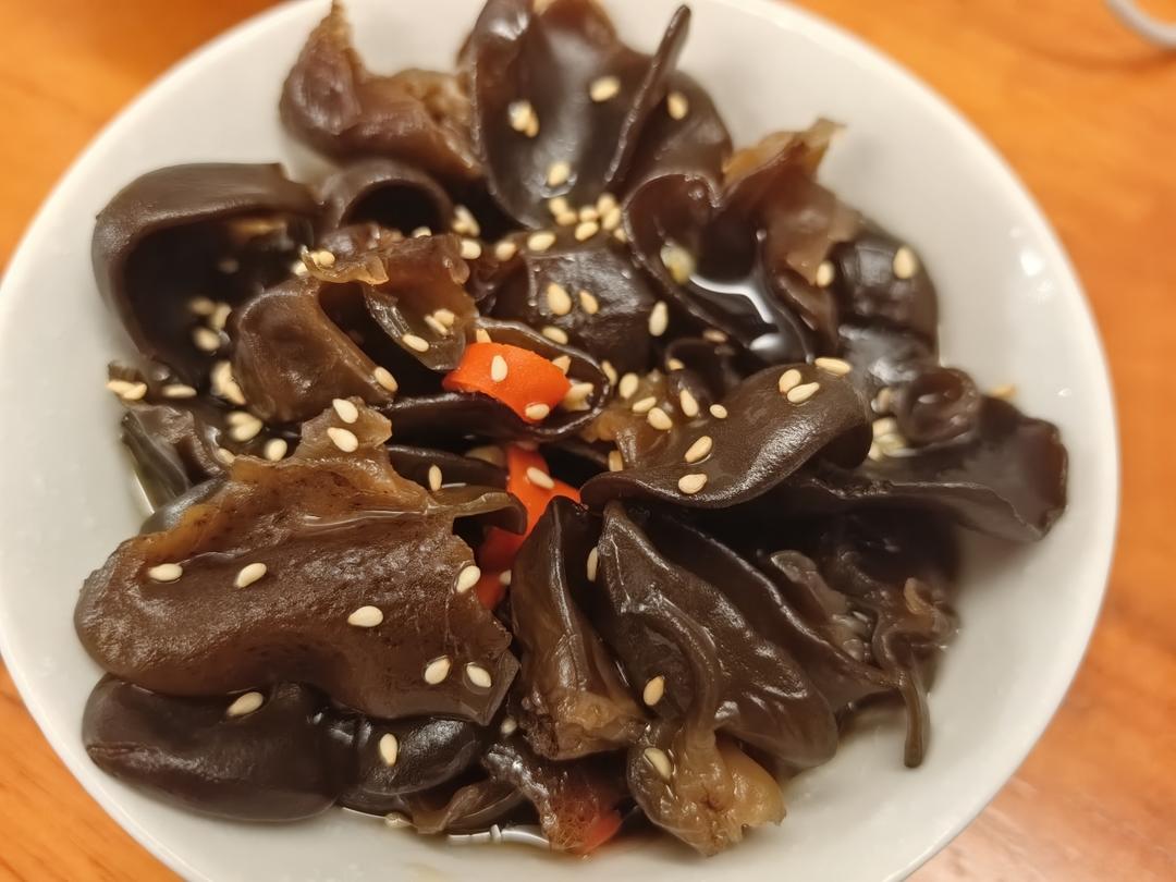 凉拌爽脆木耳