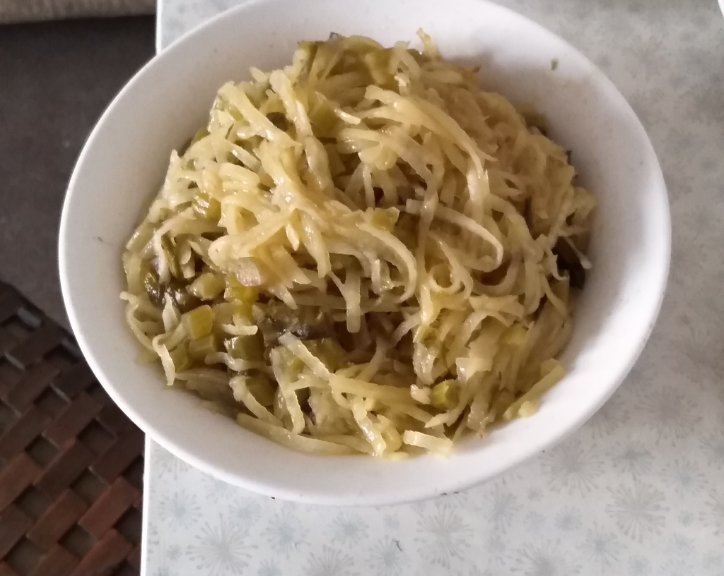 酸菜土豆丝（无油菜）的做法 步骤2