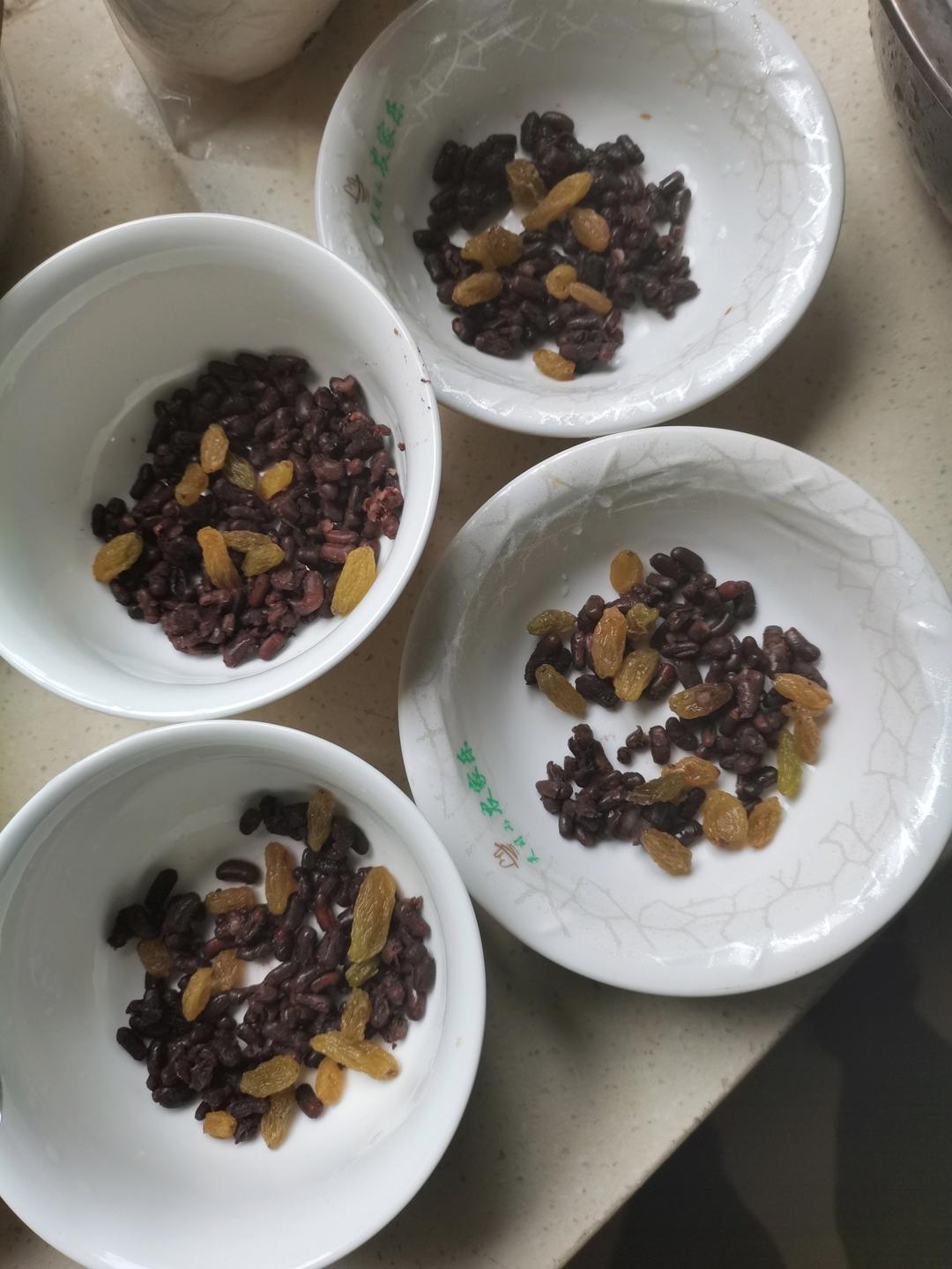 宅家做老少皆宜的红豆糯米糕