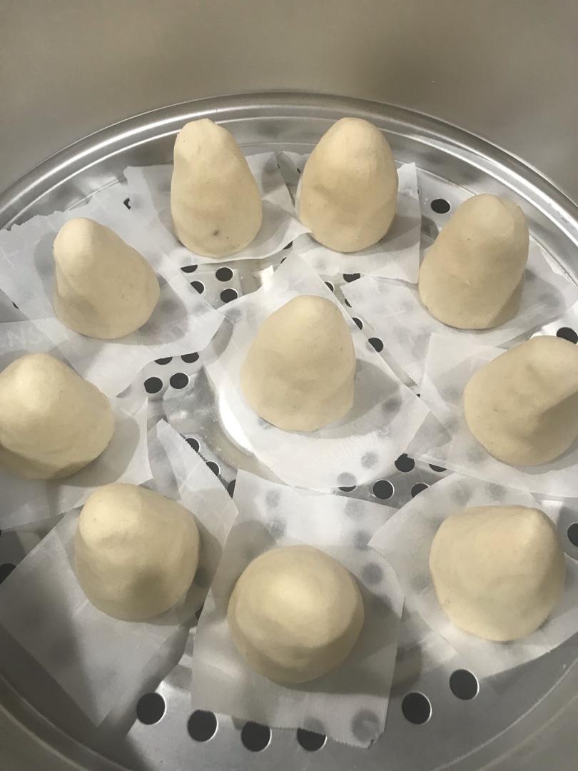 黄米面粘豆包