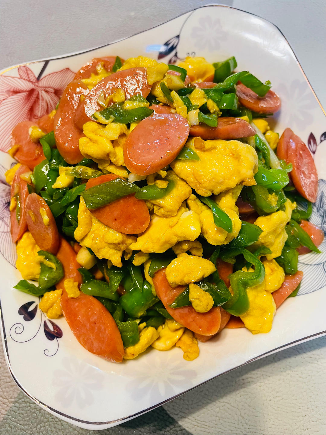 青椒火腿炒鸡蛋