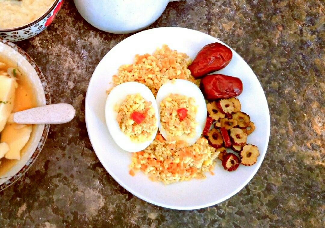 金枪鱼鸡蛋沙拉的做法