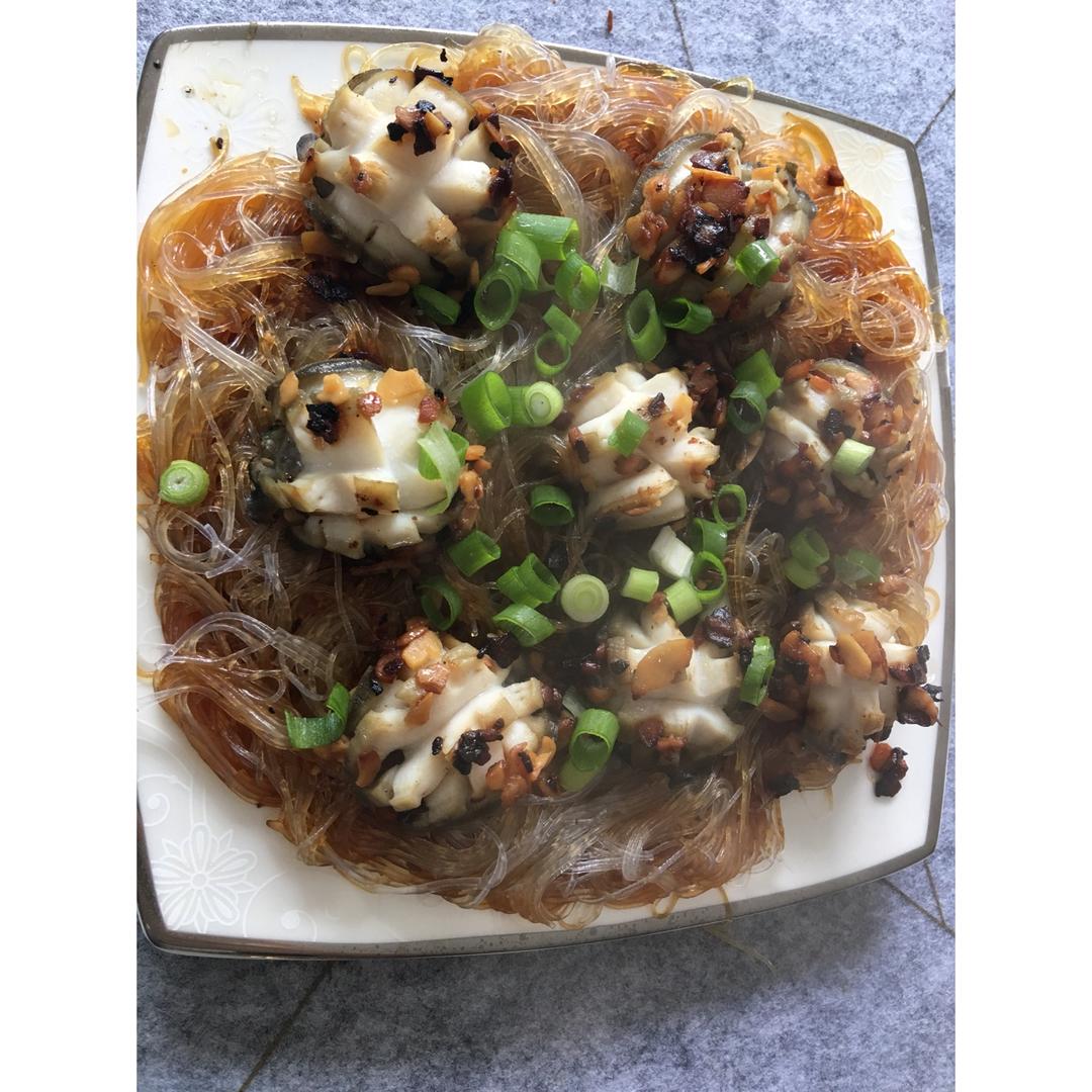 张姐-蒜蓉粉丝蒸鲍鱼
