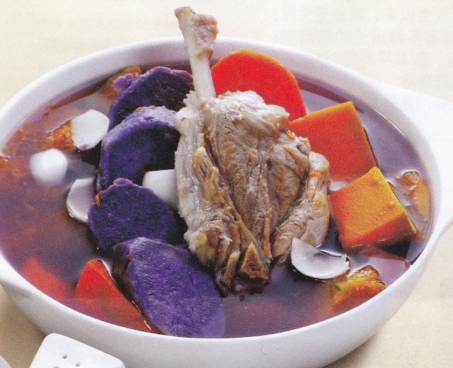 紫薯南瓜猪骨汤
