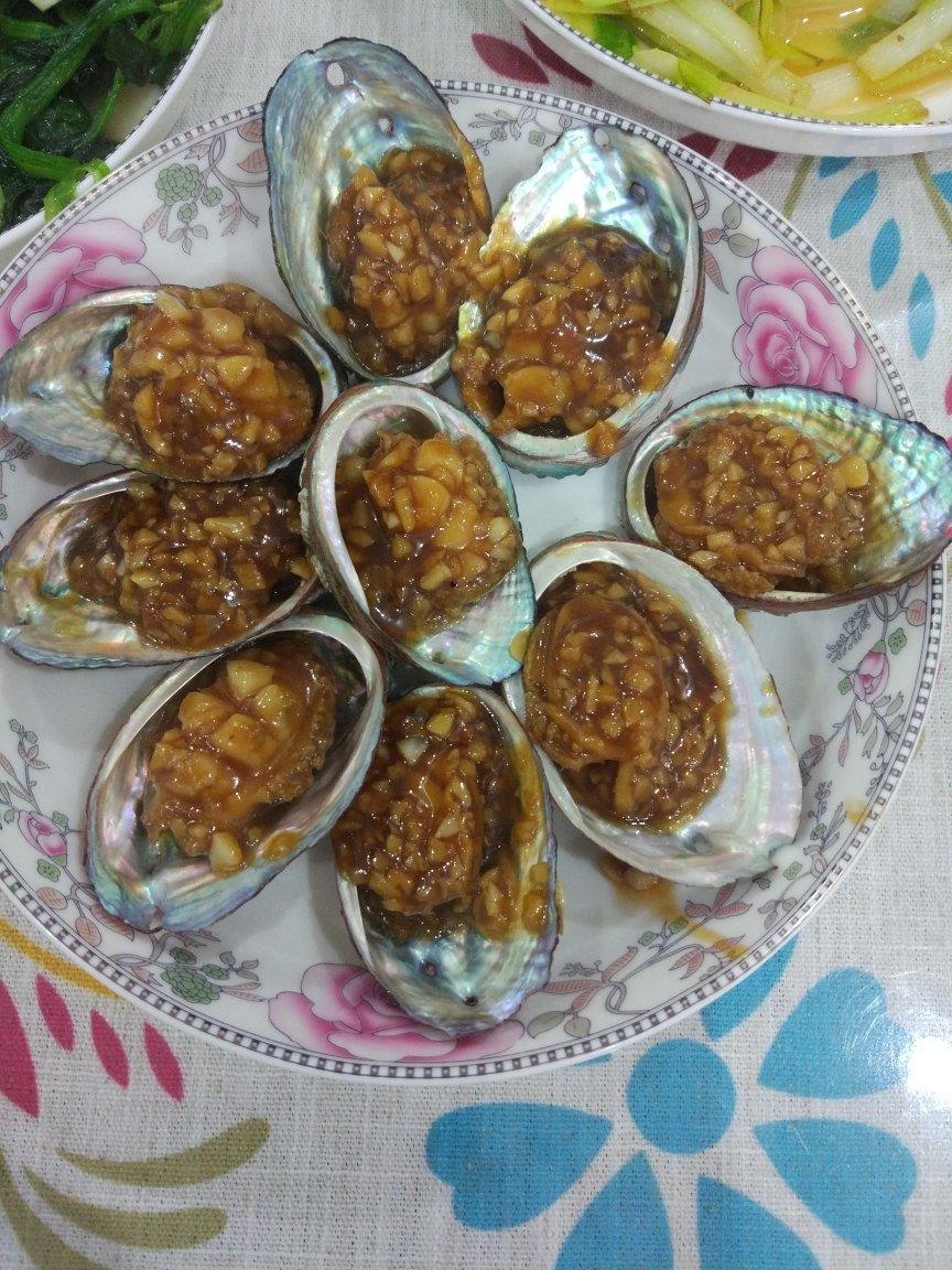 红烧鲍鱼