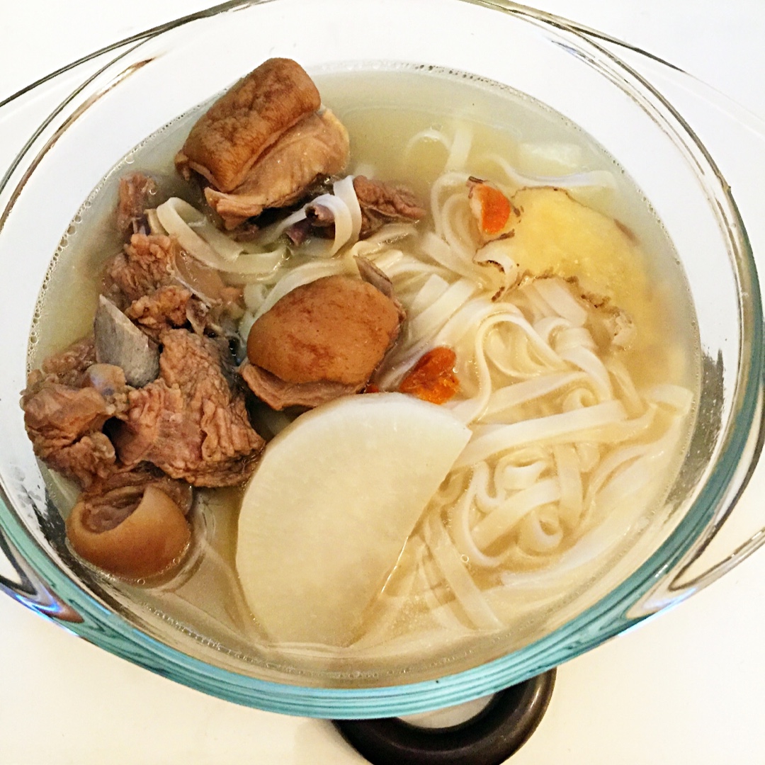 羊肉炖白萝卜