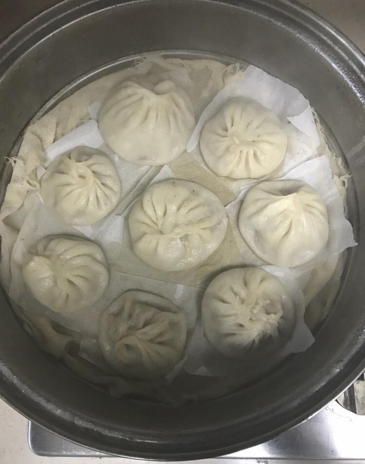 灌汤小笼包
