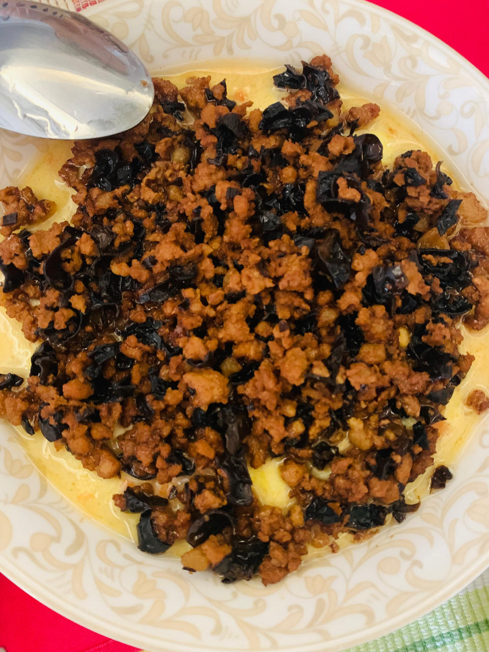 鸡蛋抱豆腐