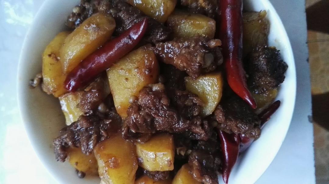 红烧牛腩