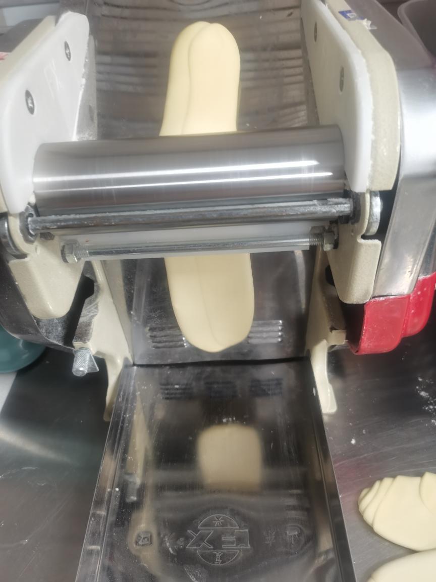 压面机压  吐司的做法