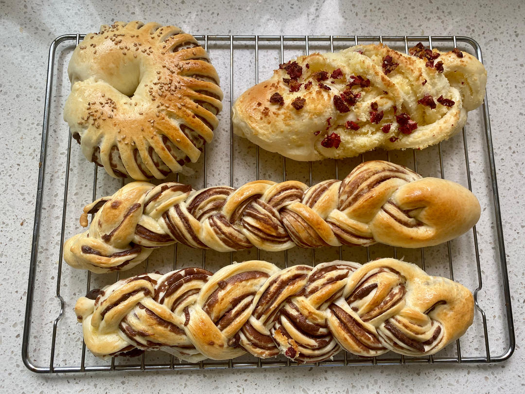 豆沙辫子面包（一次发酵）