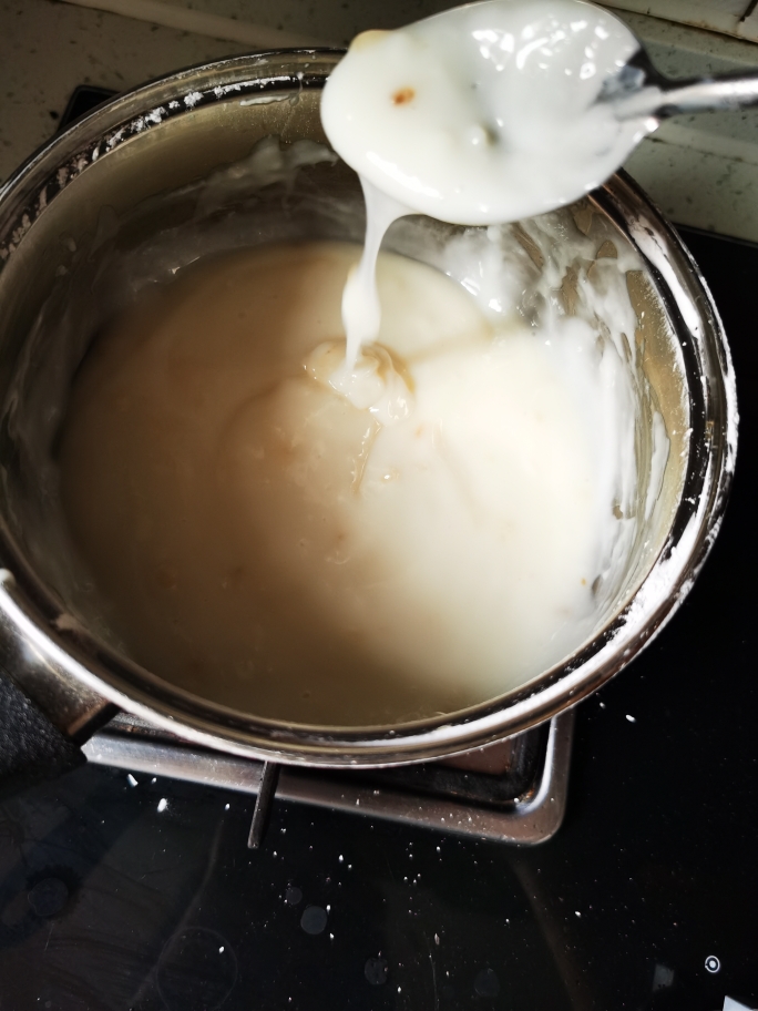 消耗酸奶的脆皮炸鲜奶的做法 步骤5