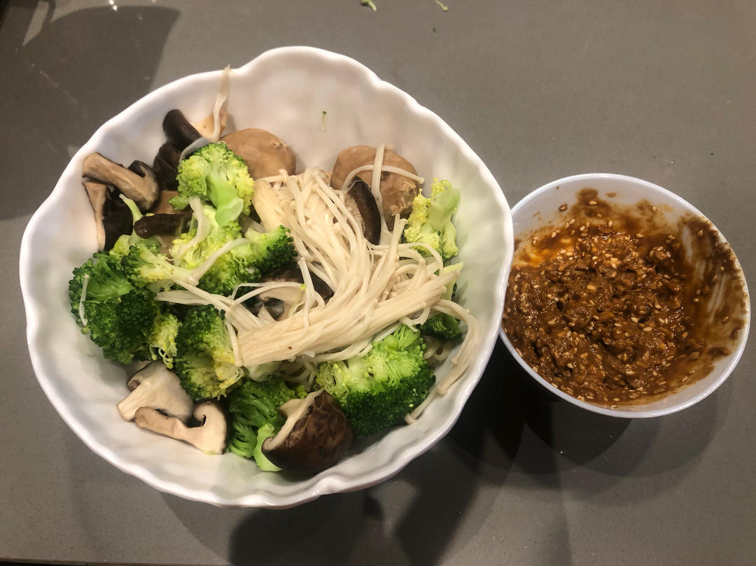 最好吃的麻辣拌做法