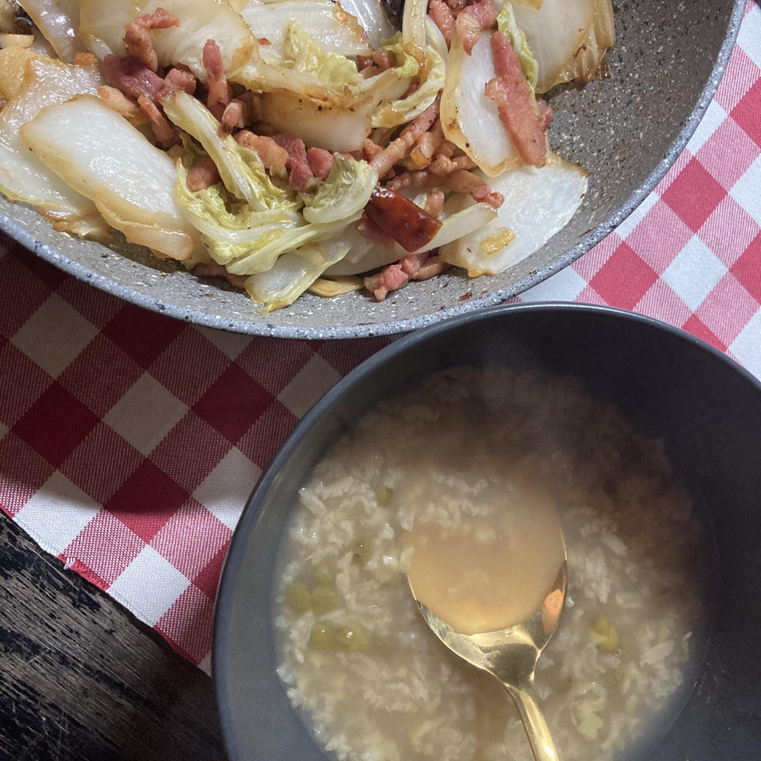 白菜炒肉