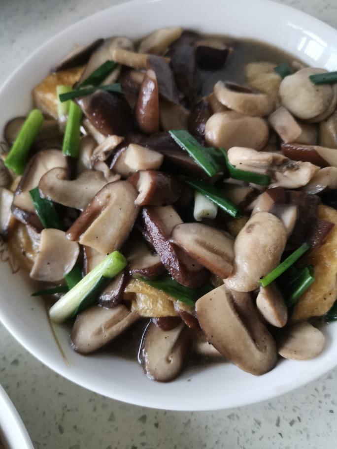 素面浇头之双菇面筋