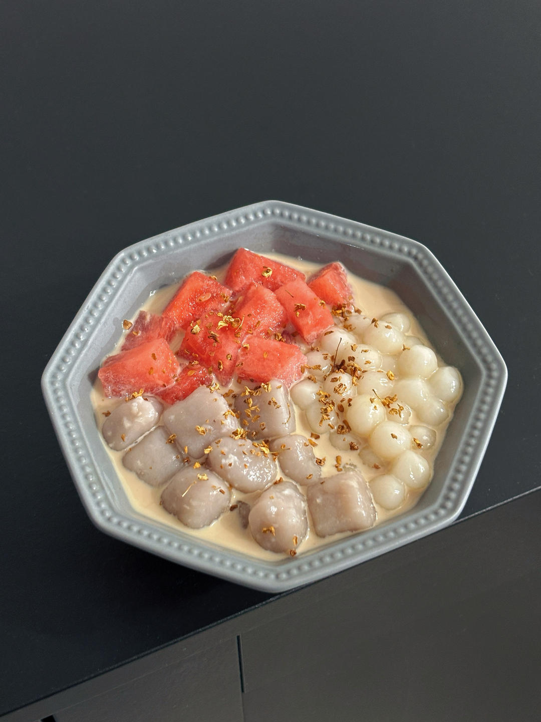 夏日甜品：芋圆丸子饱饱碗