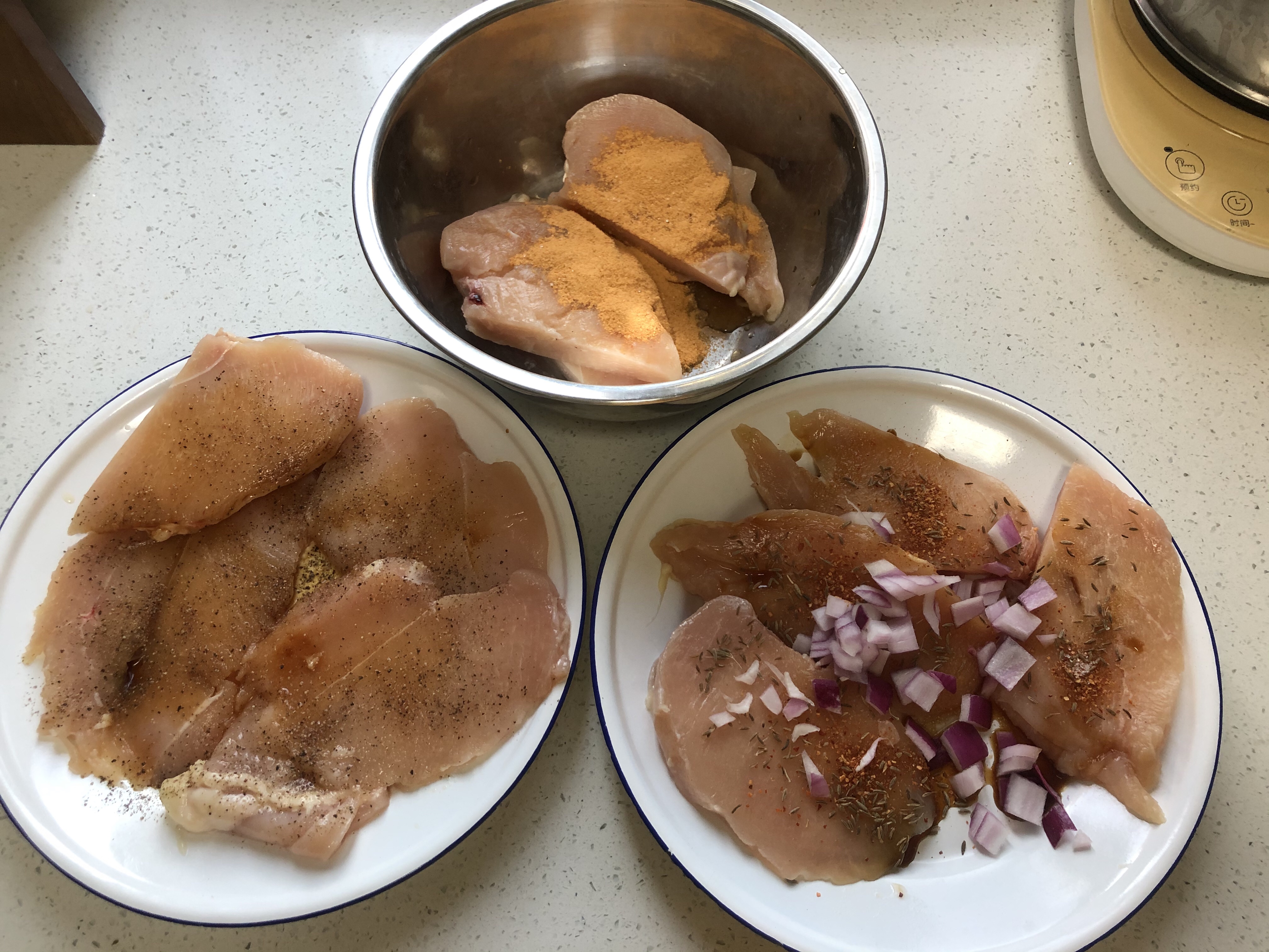 减肥必备 健康低脂腌鸡胸肉的做法 步骤3