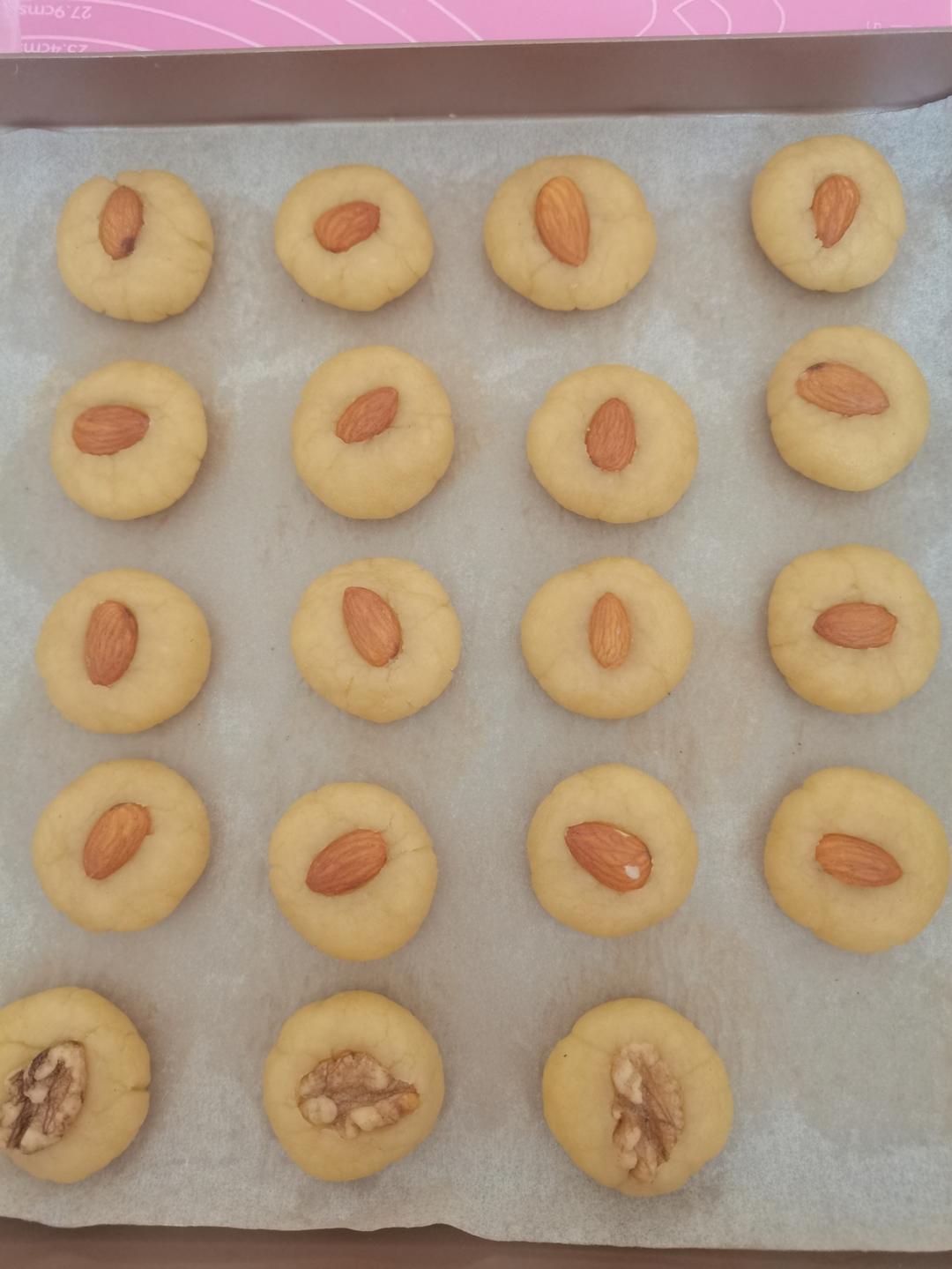新手必备  百分百成功【杏仁酥】玉米油版