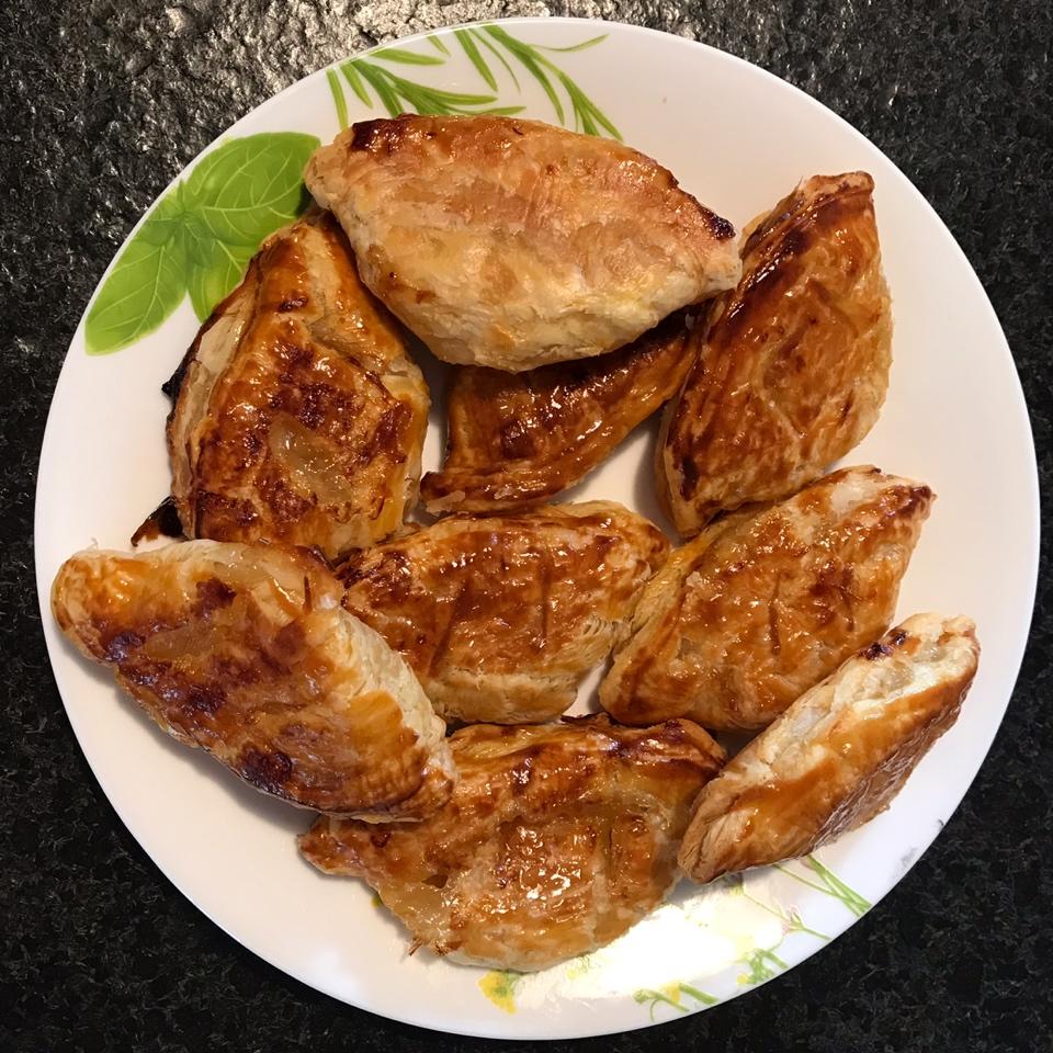 巧用蛋挞皮做各种酥派（榴莲酥 苹果派 凤梨酥 红豆酥 香芋酥 叉烧酥……）