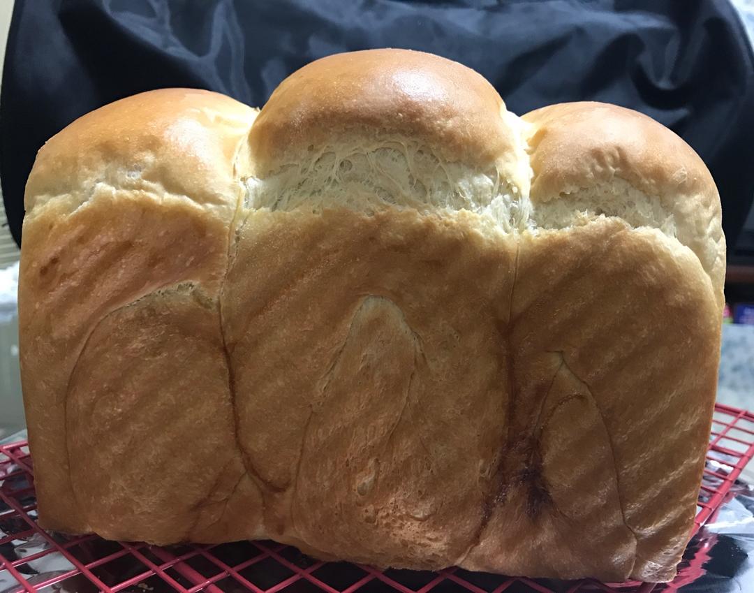 牛奶吐司
