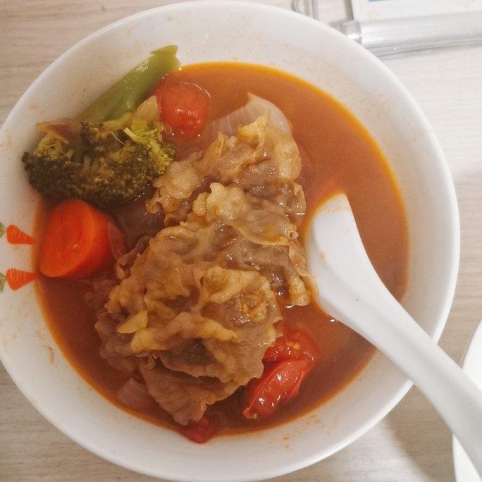 番茄肥牛汤