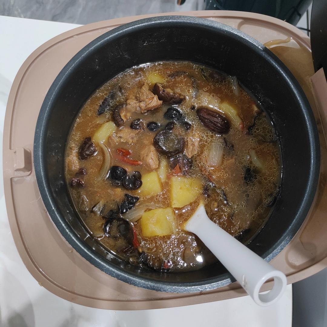 超简单的炖牛肉