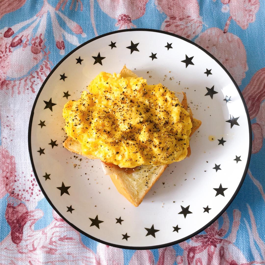 mm做的美式炒蛋 scrambled eggs美式炒蛋 scrambled eggs早餐首页登录